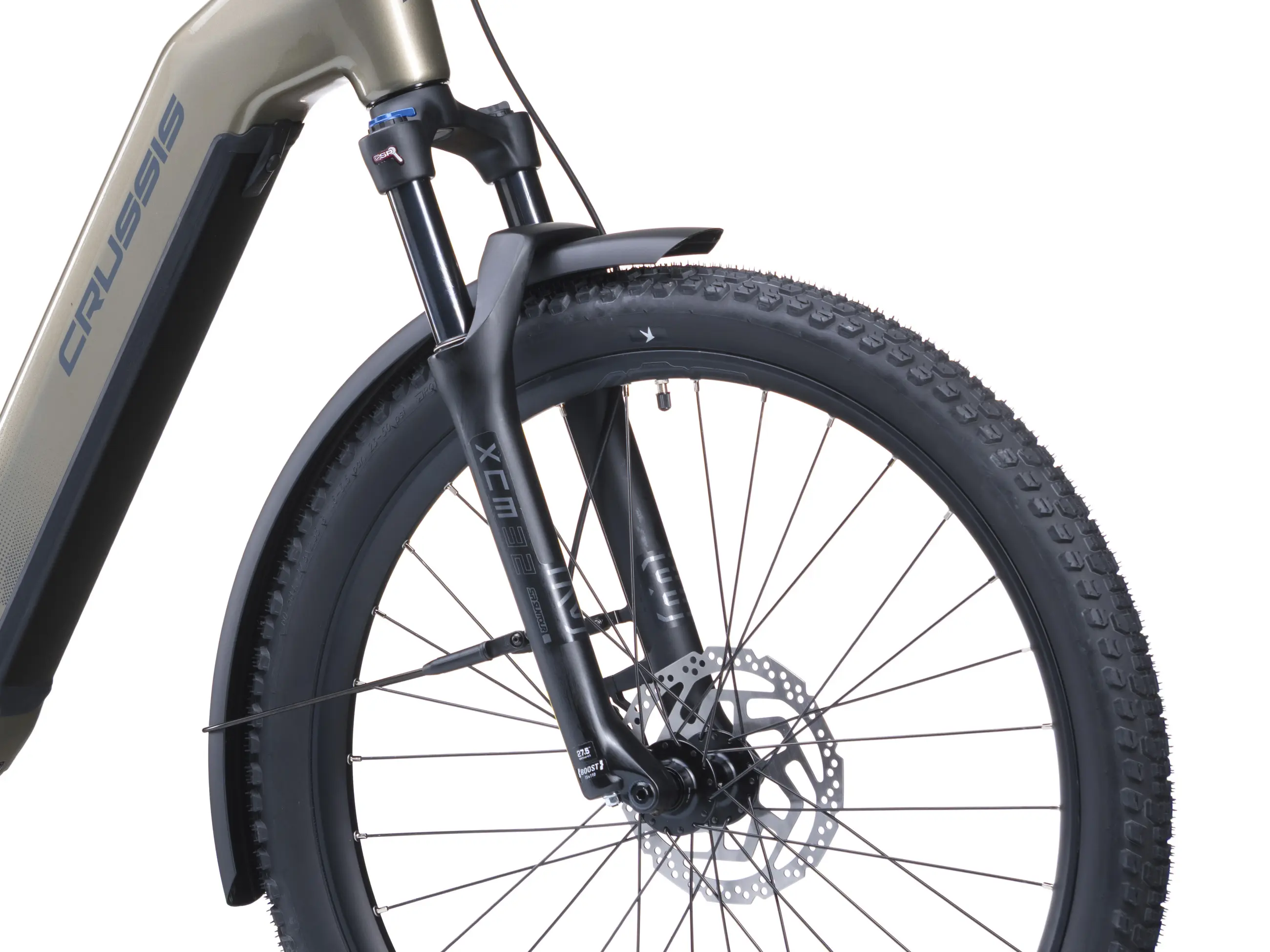 Amortyzowany widelec SR Suntour XCM32 w rowerze Crussis e-Country AX 8.12-M2
